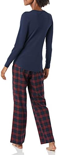Essentials Kadın Uzun Kollu Örgü Üst ve Hafif Pazen Pijama Pantolon Seti
