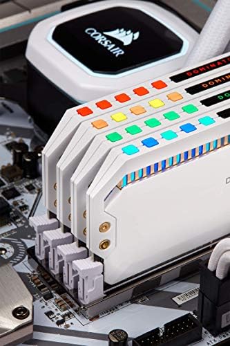 Corsair Dominator Platinum RGB 16GB (2x8GB) DDR4 4000 (PC4-32000) C19 1.35 V Masaüstü Bellek-Beyaz